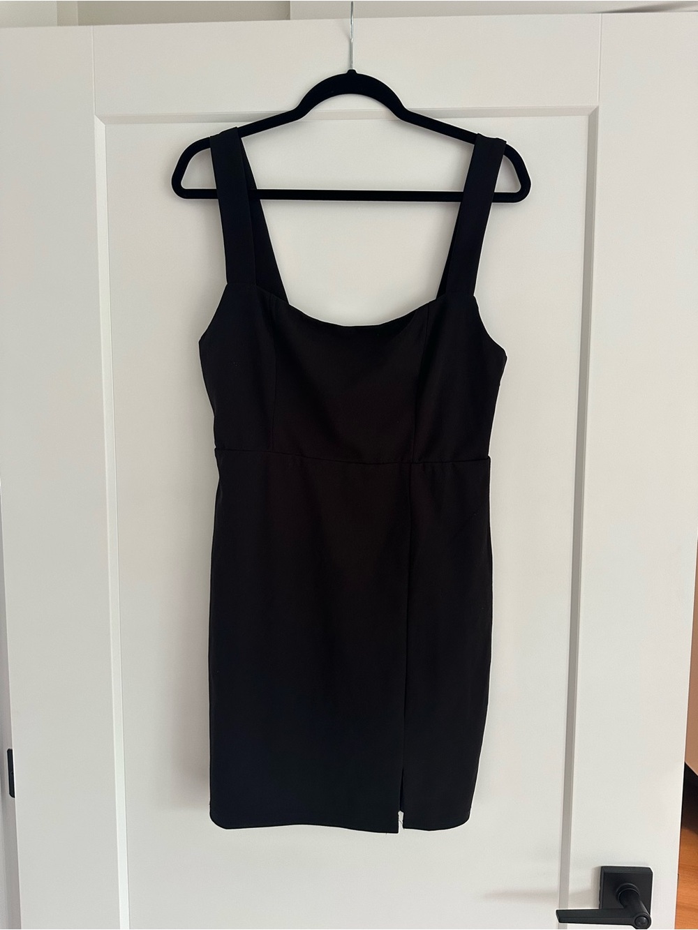 Lulu's Black Square-Neck Mini Sheath Dress